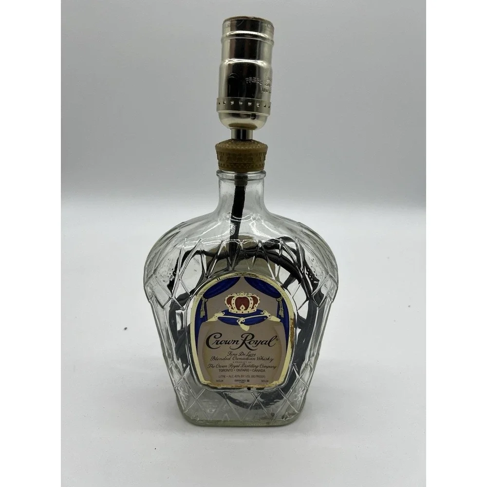 CROWN ROYAL WHISKEY Liquor Bar Bottle TABLE LAMP Lounge‎ Light